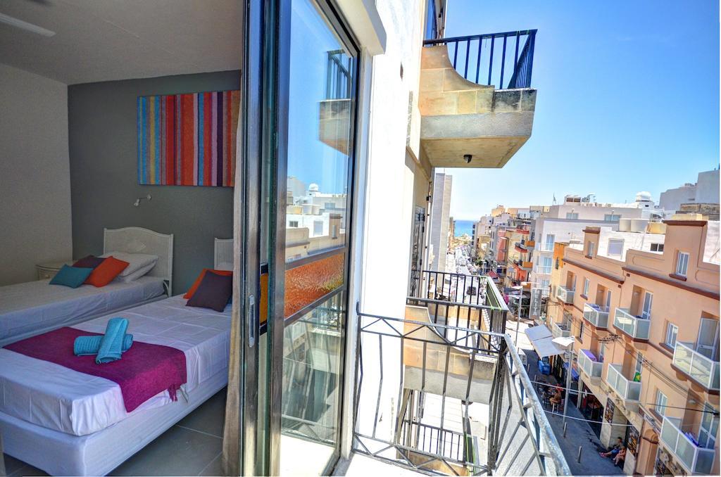 Metropole Budget Hostel Saint Julian's 部屋 写真